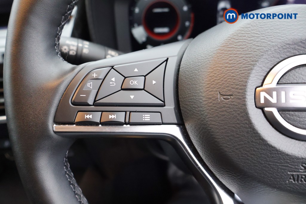 Nissan Juke Tekna-Plus Manual Petrol SUV - Stock Number (1624146) - 2nd supplementary image