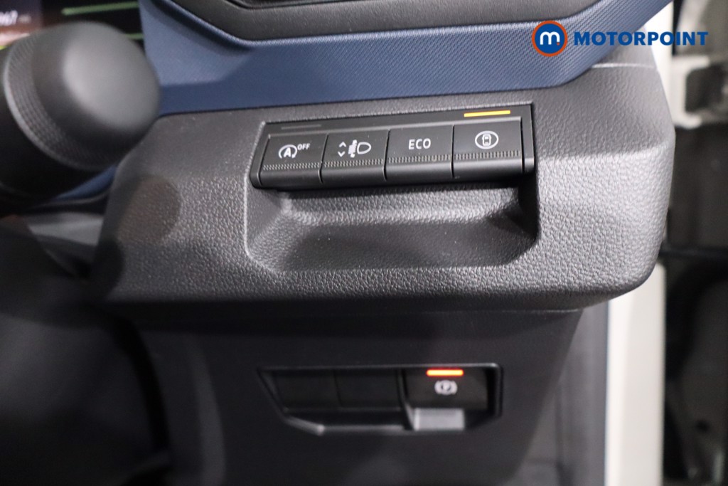 Dacia Duster Journey Manual Petrol SUV - Stock Number (1624218) - 17th supplementary image