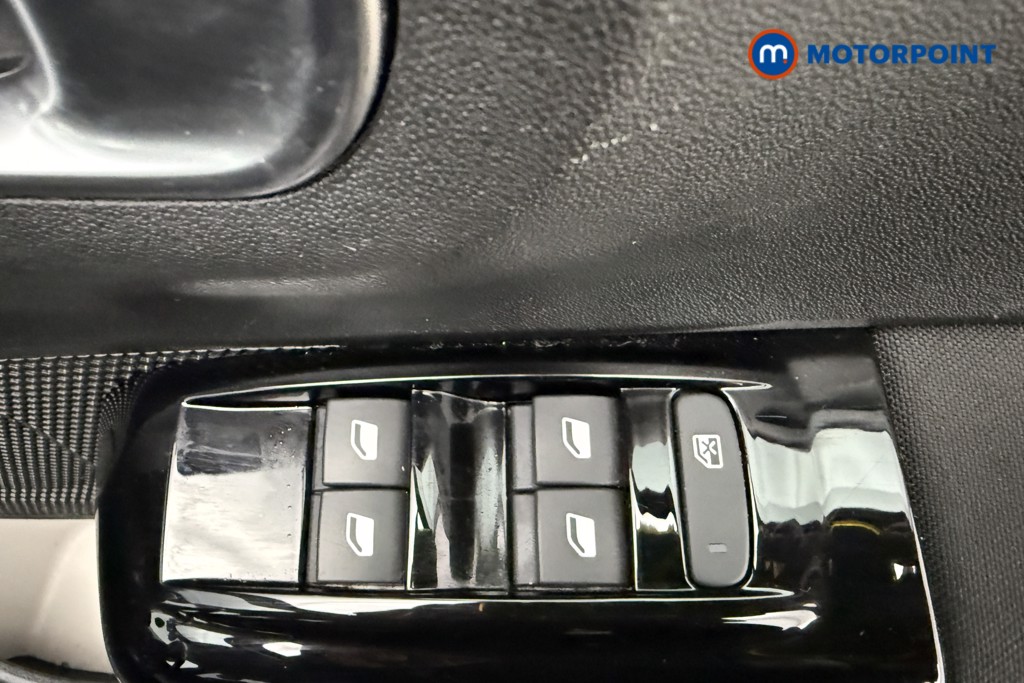 Citroen C3 Shine Plus Manual Petrol Hatchback - Stock Number (1555529) - 19th supplementary image