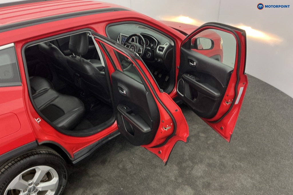 Jeep Compass Longitude Manual Petrol SUV - Stock Number (1563269) - 5th supplementary image