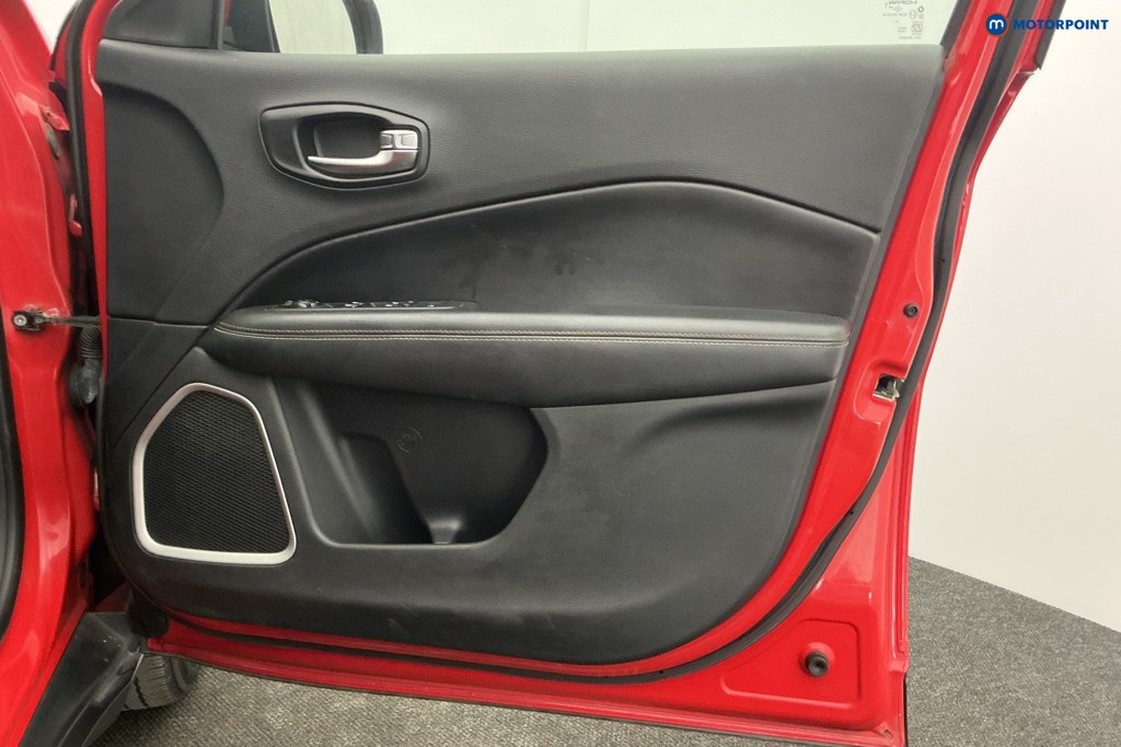 Jeep Compass Longitude Manual Petrol SUV - Stock Number (1563269) - 25th supplementary image