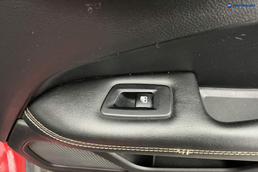 Jeep Compass Longitude Manual Petrol SUV - Stock Number (1563269) - 28th supplementary image