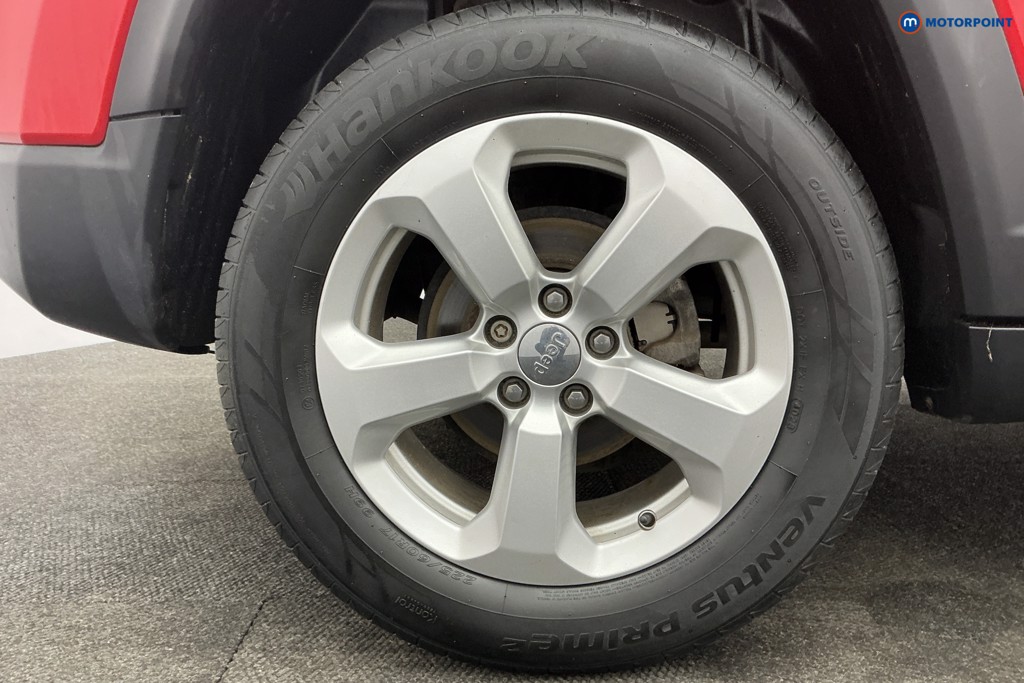 Jeep Compass Longitude Manual Petrol SUV - Stock Number (1563269) - 35th supplementary image