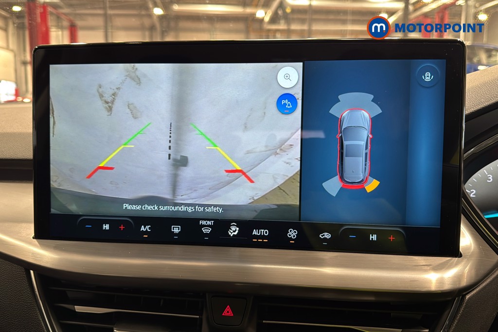 Ford Focus Titanium Automatic Petrol Estate - Stock Number (1599358) - 13th supplementary image