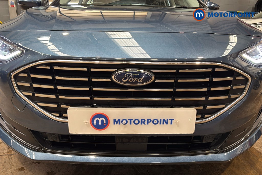 Ford Focus Titanium Automatic Petrol Estate - Stock Number (1599358) - 45th supplementary image