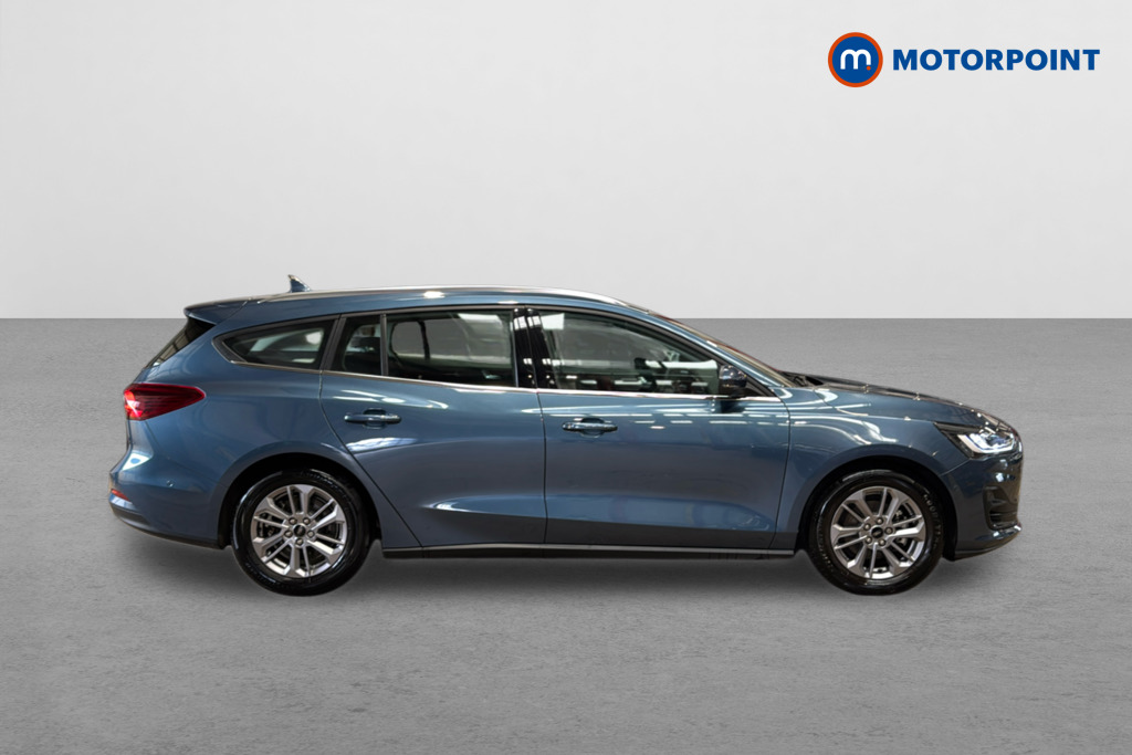 Ford Focus Titanium Automatic Petrol Estate - Stock Number (1599358) - Drivers side