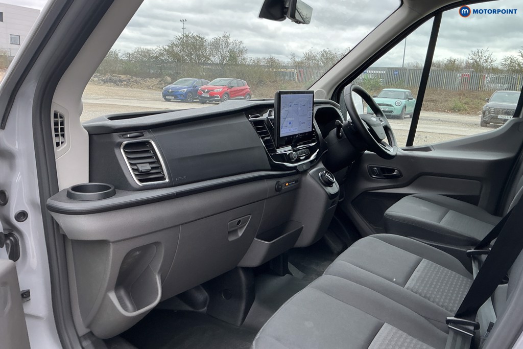 Ford Transit Limited Automatic Diesel Medium Roof Van - Stock Number (1607443) - 35th supplementary image