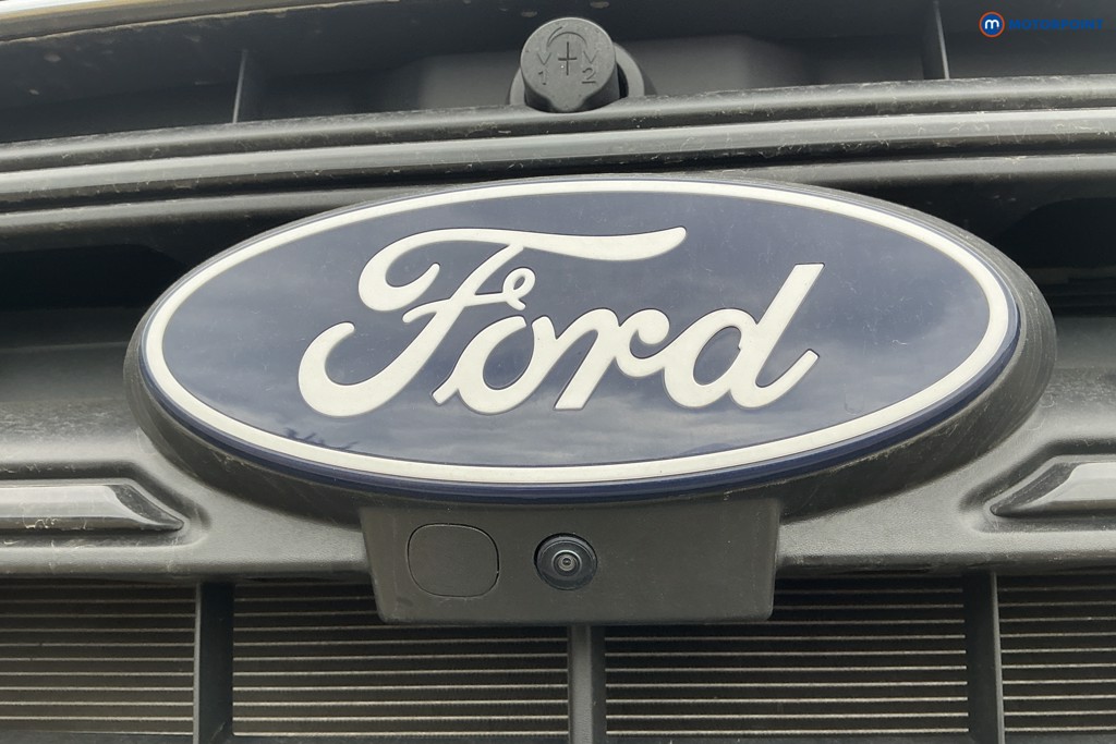 Ford Transit Limited Automatic Diesel Medium Roof Van - Stock Number (1607443) - 37th supplementary image