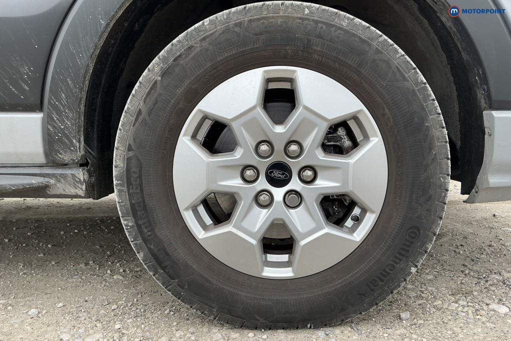Ford Transit Limited Automatic Diesel Medium Roof Van - Stock Number (1607443) - 46th supplementary image