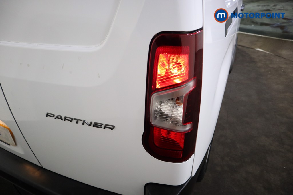 Peugeot Partner Professional Manual Diesel Panel Van - Stock Number (1608883) - 30th supplementary image