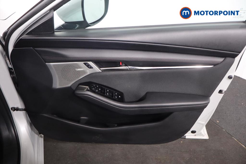 Mazda 3 Exclusive-Line Automatic Petrol Hatchback - Stock Number (1609044) - 9th supplementary image