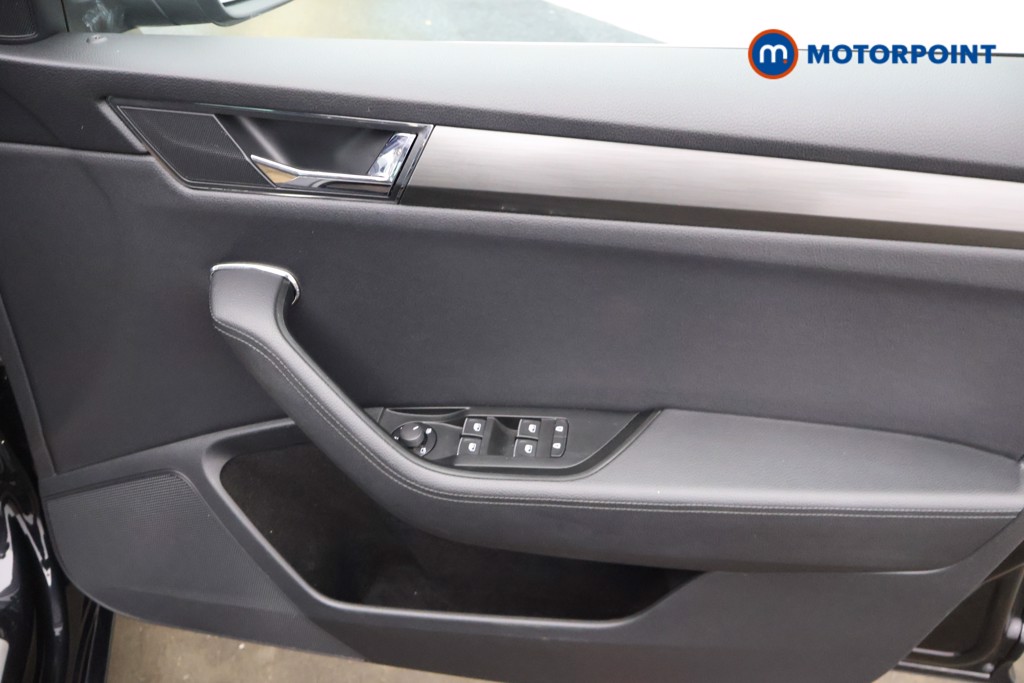 Skoda Superb Se L Automatic Petrol Estate - Stock Number (1609548) - 11th supplementary image