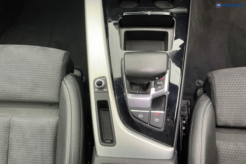 Audi A4 S Line Automatic Petrol Saloon - Stock Number (1614015) - 18th supplementary image