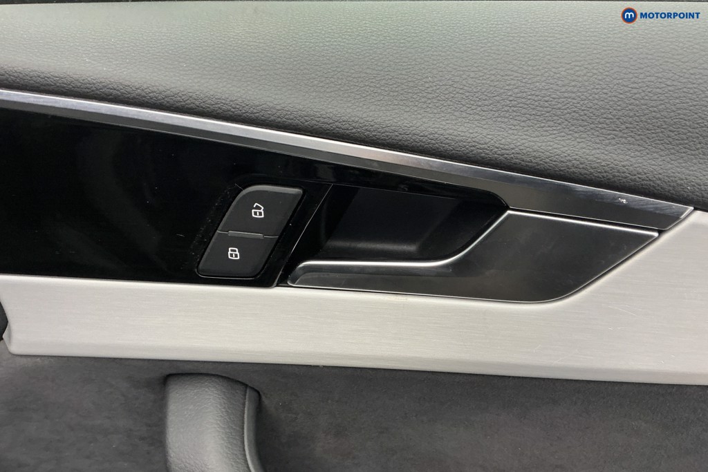 Audi A4 S Line Automatic Petrol Saloon - Stock Number (1614015) - 27th supplementary image