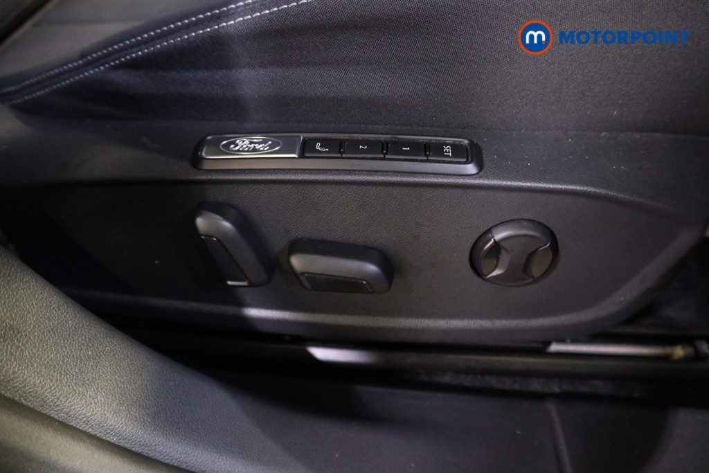 Ford Capri Premium Automatic Electric SUV - Stock Number (1614883) - 16th supplementary image