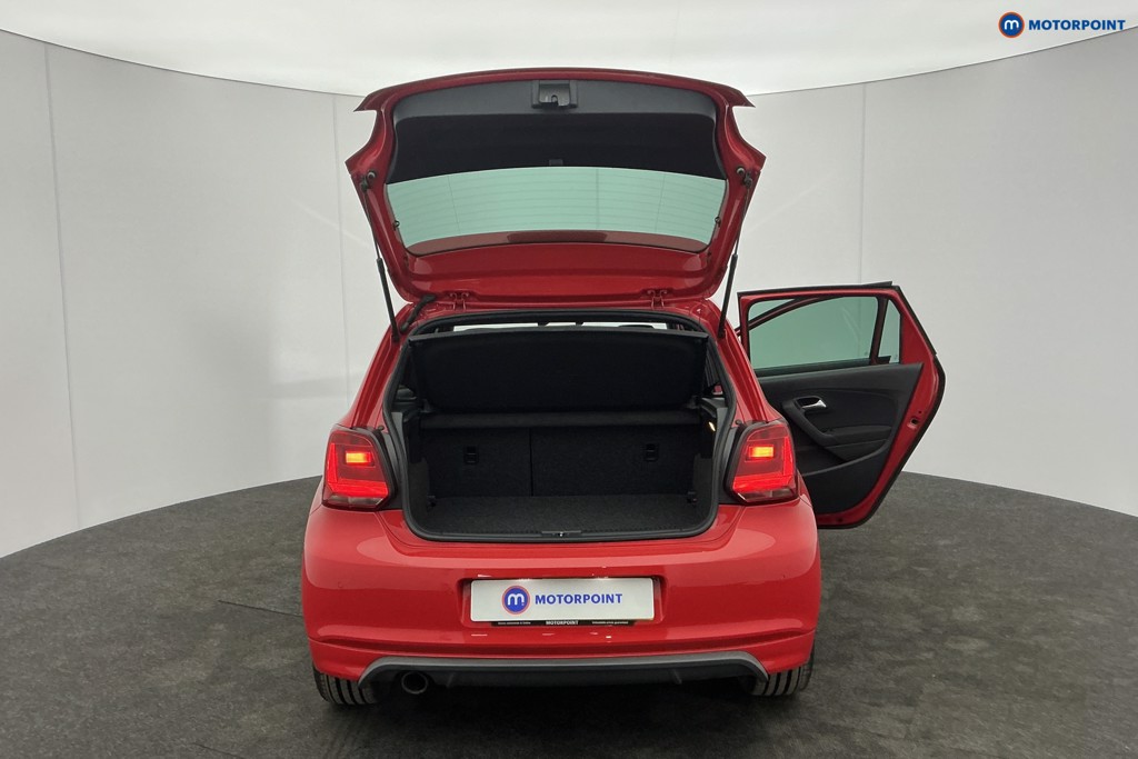 Volkswagen Polo R-Line Manual Petrol Hatchback - Stock Number (1615050) - 4th supplementary image