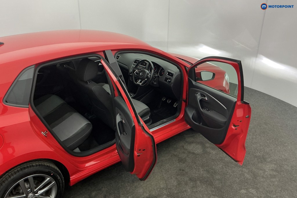 Volkswagen Polo R-Line Manual Petrol Hatchback - Stock Number (1615050) - 5th supplementary image