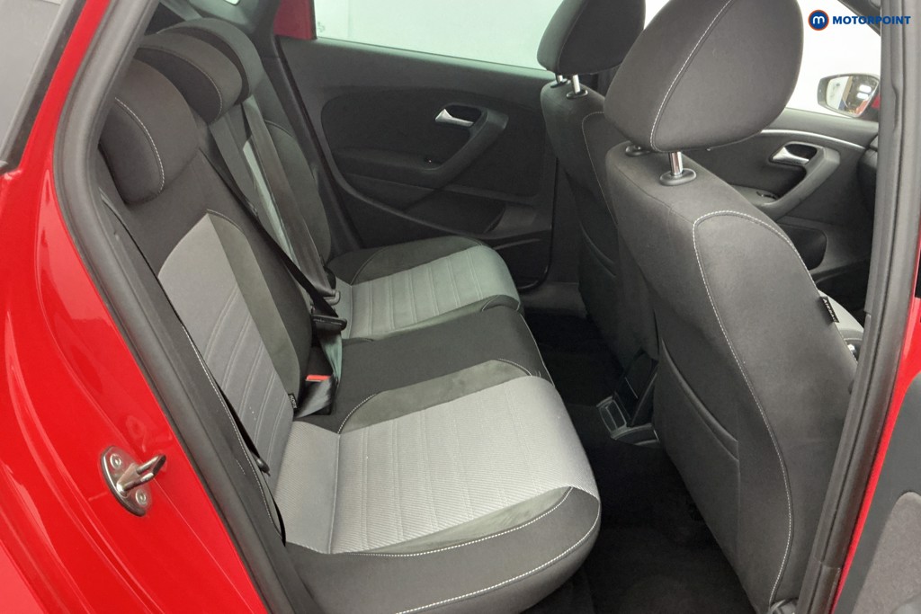 Volkswagen Polo R-Line Manual Petrol Hatchback - Stock Number (1615050) - 6th supplementary image
