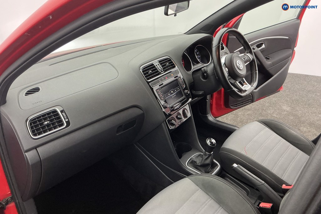 Volkswagen Polo R-Line Manual Petrol Hatchback - Stock Number (1615050) - 10th supplementary image