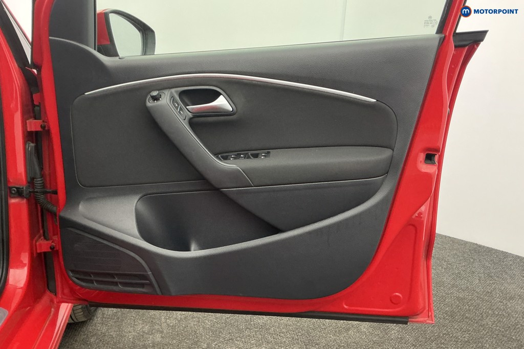 Volkswagen Polo R-Line Manual Petrol Hatchback - Stock Number (1615050) - 23rd supplementary image