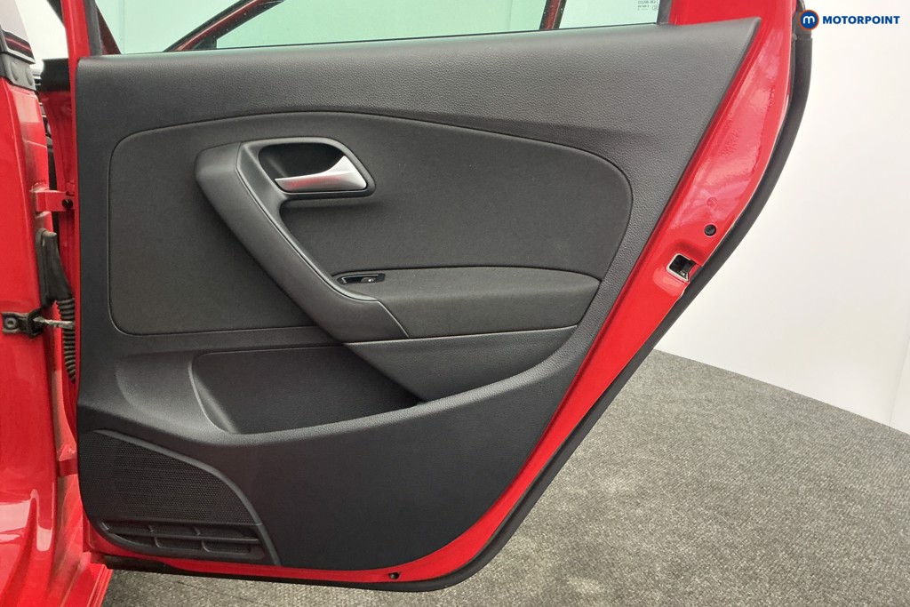 Volkswagen Polo R-Line Manual Petrol Hatchback - Stock Number (1615050) - 25th supplementary image