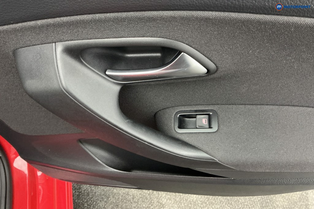 Volkswagen Polo R-Line Manual Petrol Hatchback - Stock Number (1615050) - 26th supplementary image