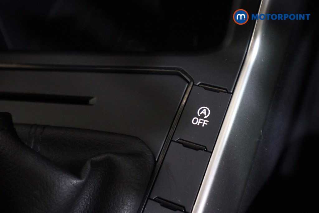 Volkswagen Polo Life Manual Petrol Hatchback - Stock Number (1615206) - 9th supplementary image