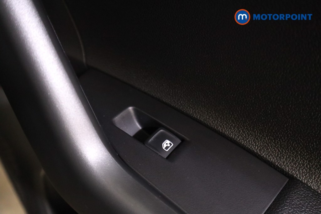 Volkswagen Polo Life Manual Petrol Hatchback - Stock Number (1615206) - 20th supplementary image