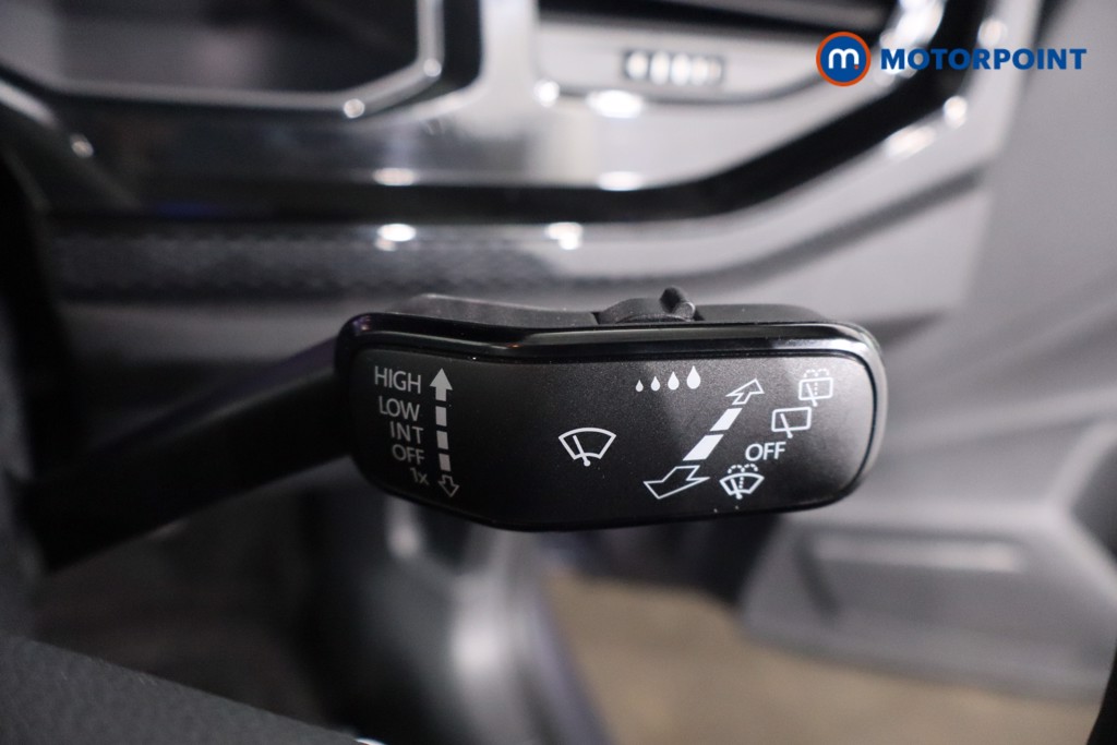 Volkswagen Polo Life Manual Petrol Hatchback - Stock Number (1615220) - 15th supplementary image