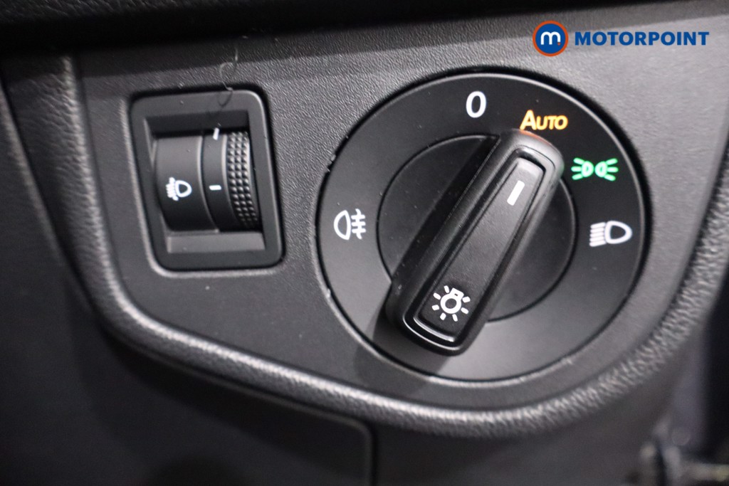 Volkswagen Polo Life Manual Petrol Hatchback - Stock Number (1615220) - 16th supplementary image