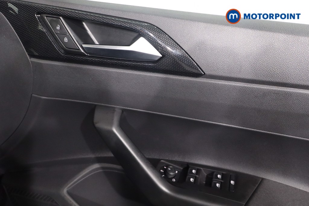 Volkswagen Polo Life Manual Petrol Hatchback - Stock Number (1615220) - 23rd supplementary image
