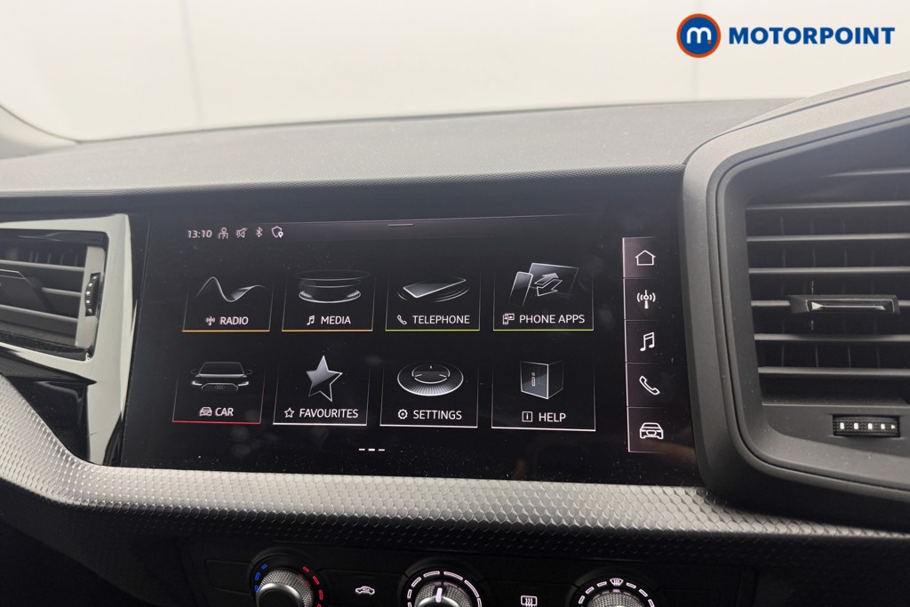 Audi A1 Technik Manual Petrol Hatchback - Stock Number (1615904) - 2nd supplementary image