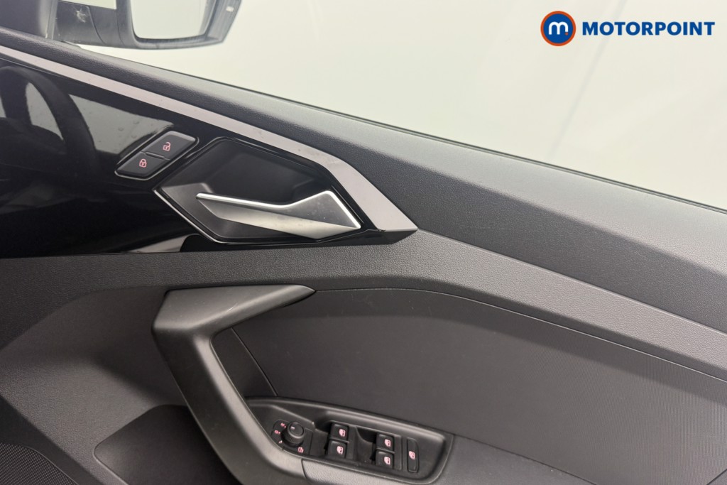 Audi A1 Technik Manual Petrol Hatchback - Stock Number (1615904) - 10th supplementary image