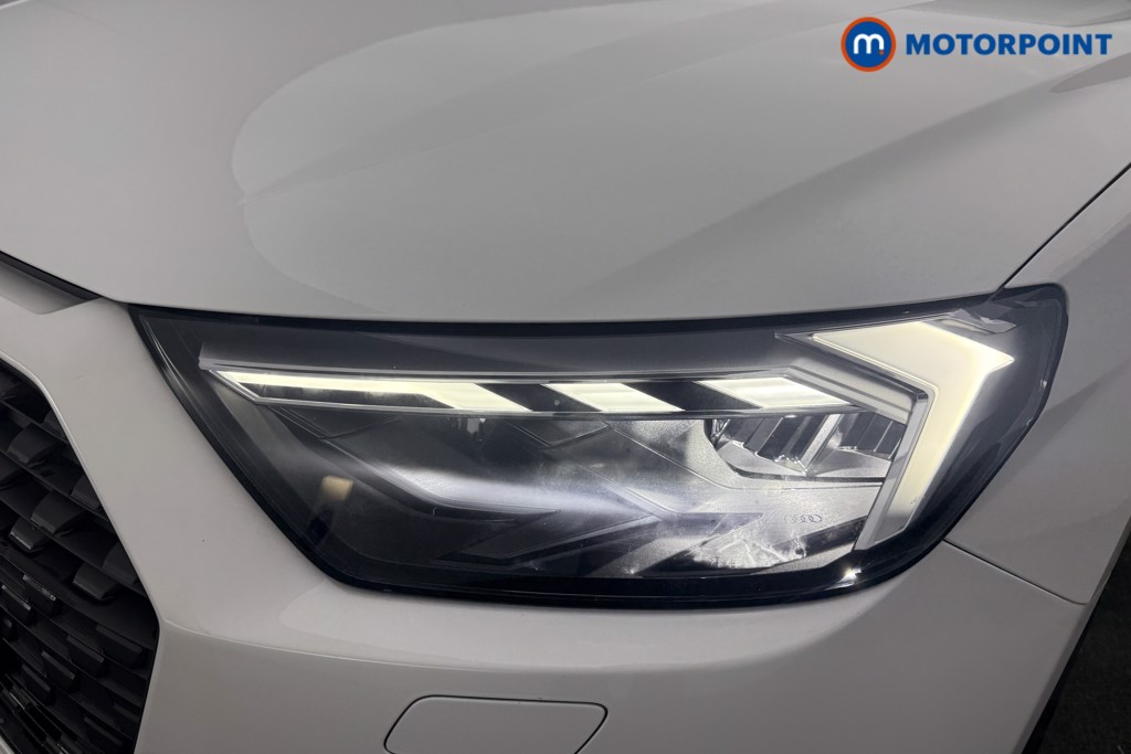 Audi A1 Technik Manual Petrol Hatchback - Stock Number (1615904) - 15th supplementary image