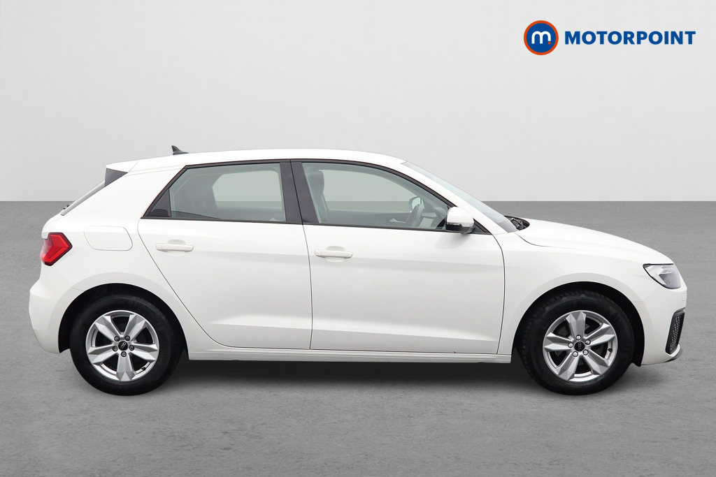 Audi A1 Technik Manual Petrol Hatchback - Stock Number (1615904) - Drivers side