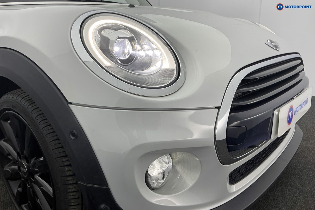 Mini Hatchback Cooper Automatic Petrol Hatchback - Stock Number (1616184) - 31st supplementary image