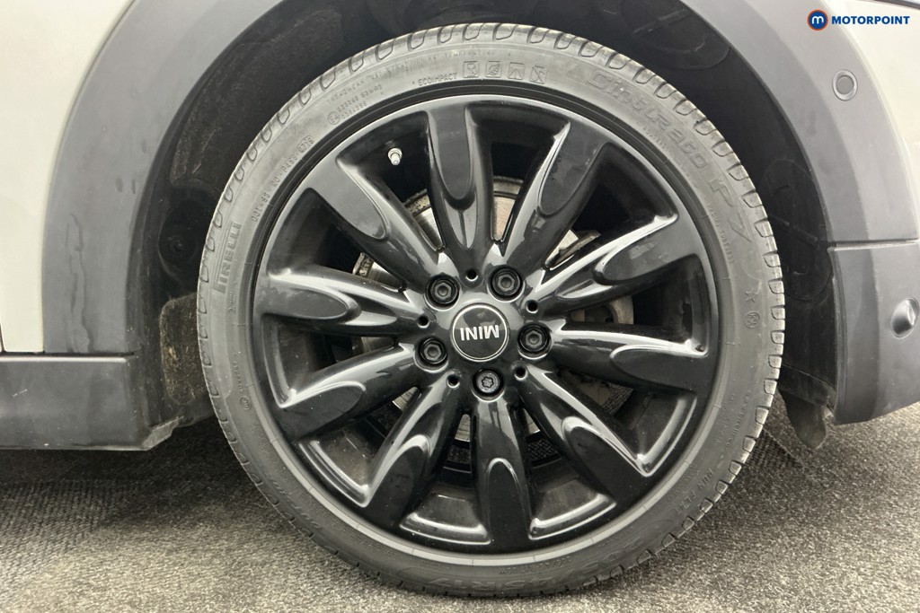 Mini Hatchback Cooper Automatic Petrol Hatchback - Stock Number (1616184) - 37th supplementary image