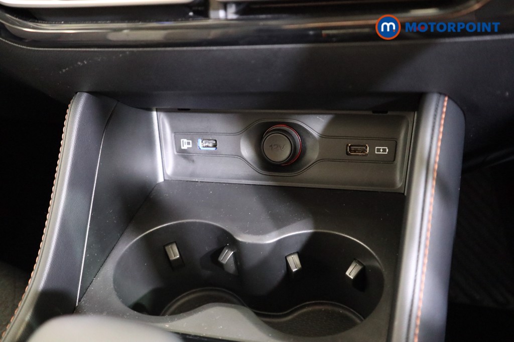 Mg Motor Uk HS SE Automatic Petrol-Electric Hybrid SUV - Stock Number (1616630) - 7th supplementary image