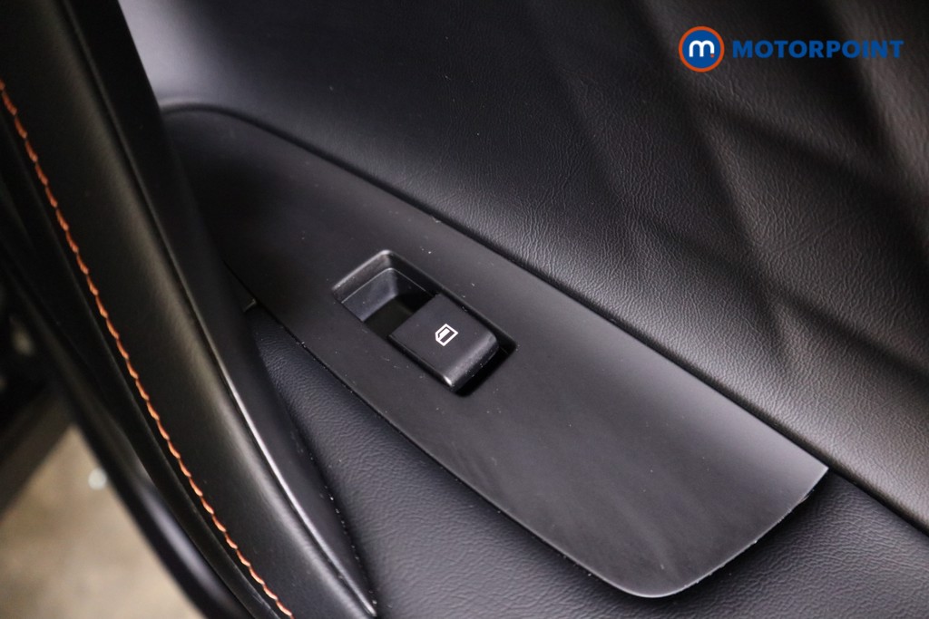 Mg Motor Uk HS SE Automatic Petrol-Electric Hybrid SUV - Stock Number (1616630) - 20th supplementary image