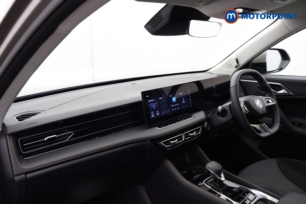 Mg Motor Uk HS SE Automatic Petrol-Electric Hybrid SUV - Stock Number (1616706) - 17th supplementary image