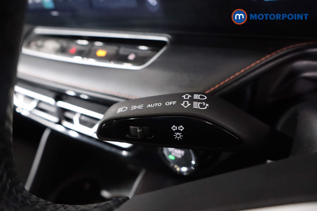 Mg Motor Uk HS SE Automatic Petrol-Electric Hybrid SUV - Stock Number (1616758) - 14th supplementary image