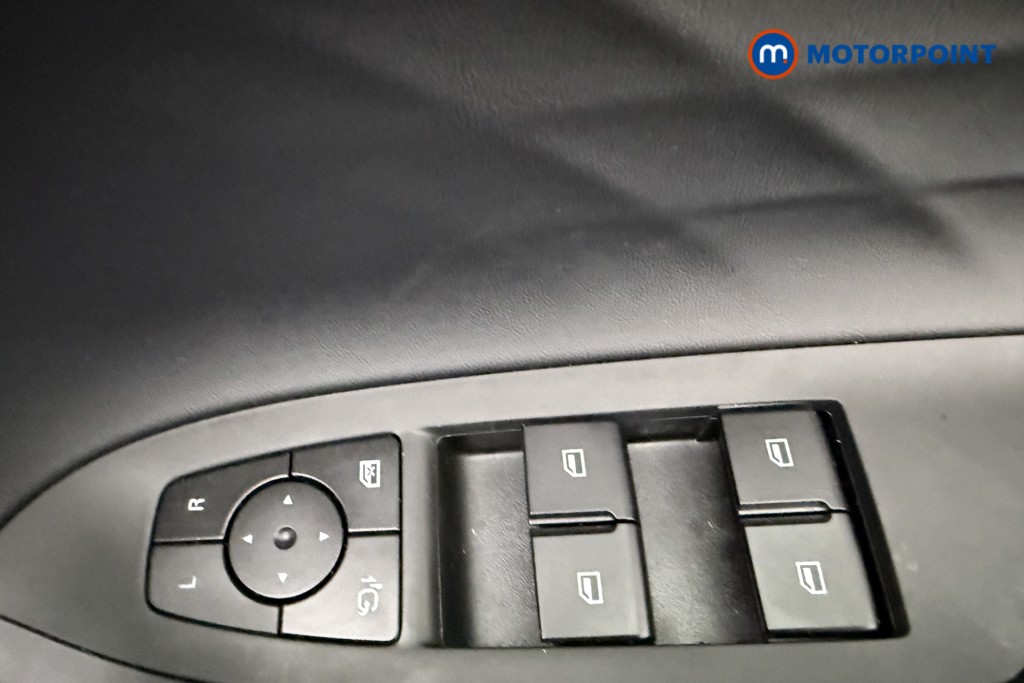 Mg Motor Uk HS Trophy Automatic Petrol-Electric Hybrid SUV - Stock Number (1616831) - 19th supplementary image