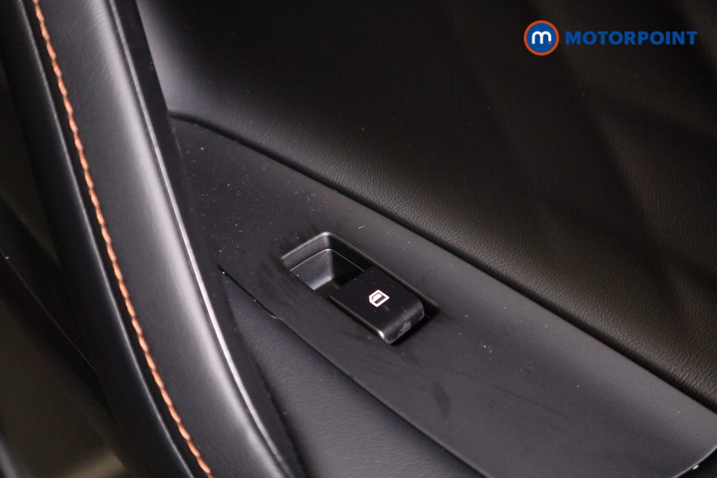 Mg Motor Uk HS Trophy Automatic Petrol-Electric Hybrid SUV - Stock Number (1616880) - 21st supplementary image