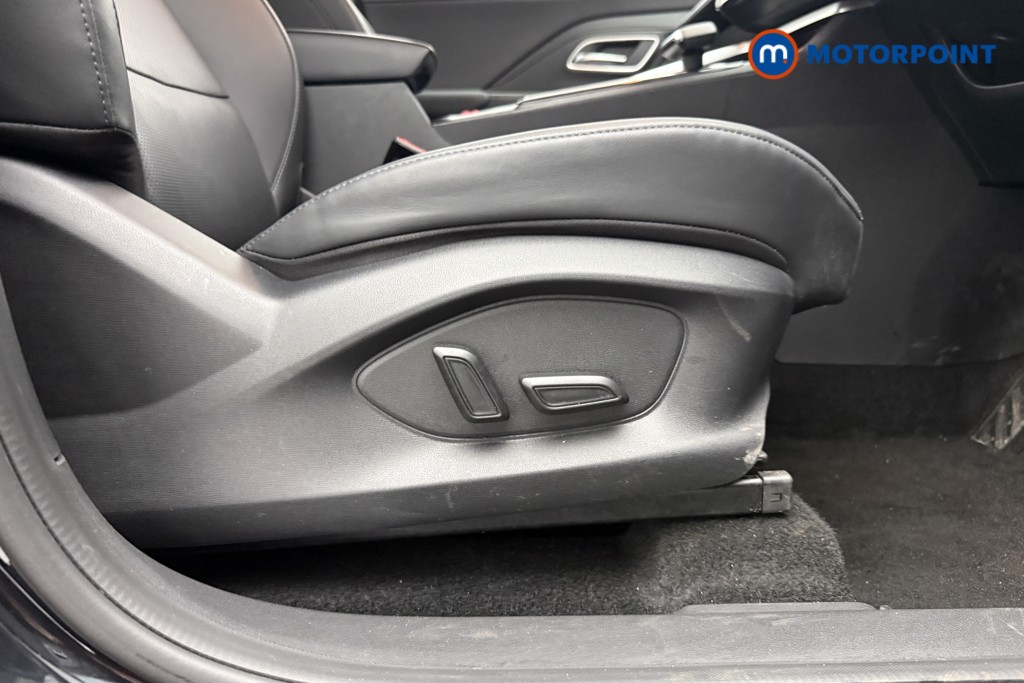 Mg Motor Uk ZS Trophy Automatic Petrol-Electric Hybrid SUV - Stock Number (1616908) - 23rd supplementary image