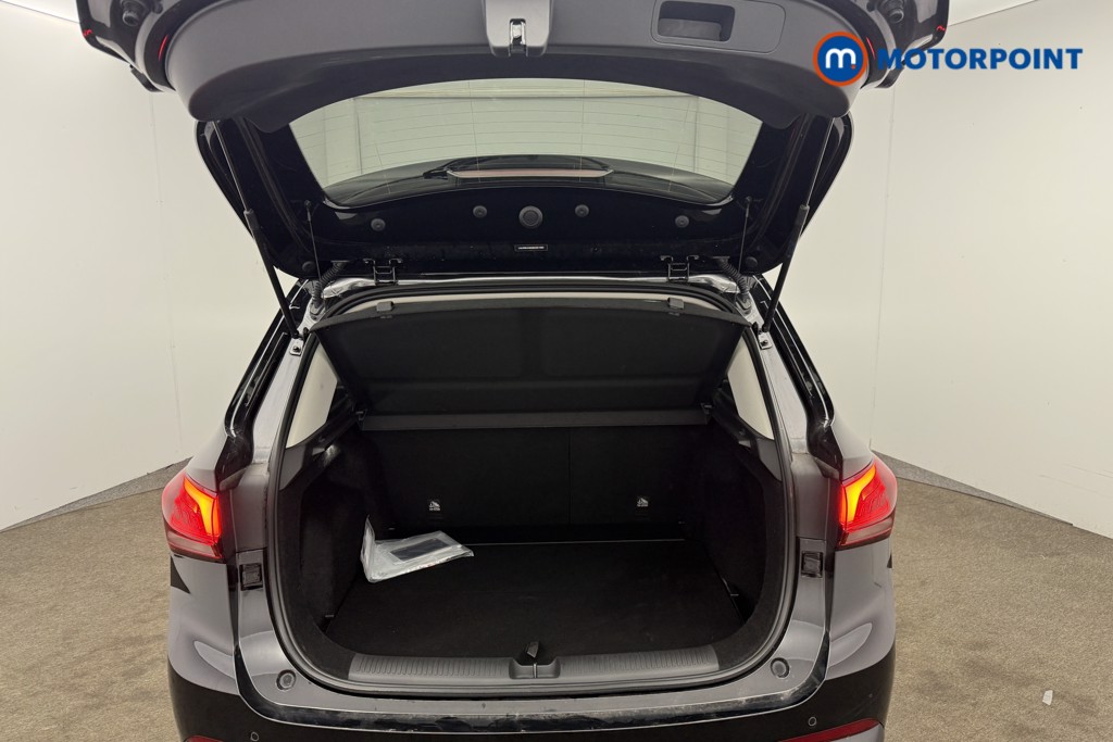 Mg Motor Uk ZS Trophy Automatic Petrol-Electric Hybrid SUV - Stock Number (1616908) - 32nd supplementary image