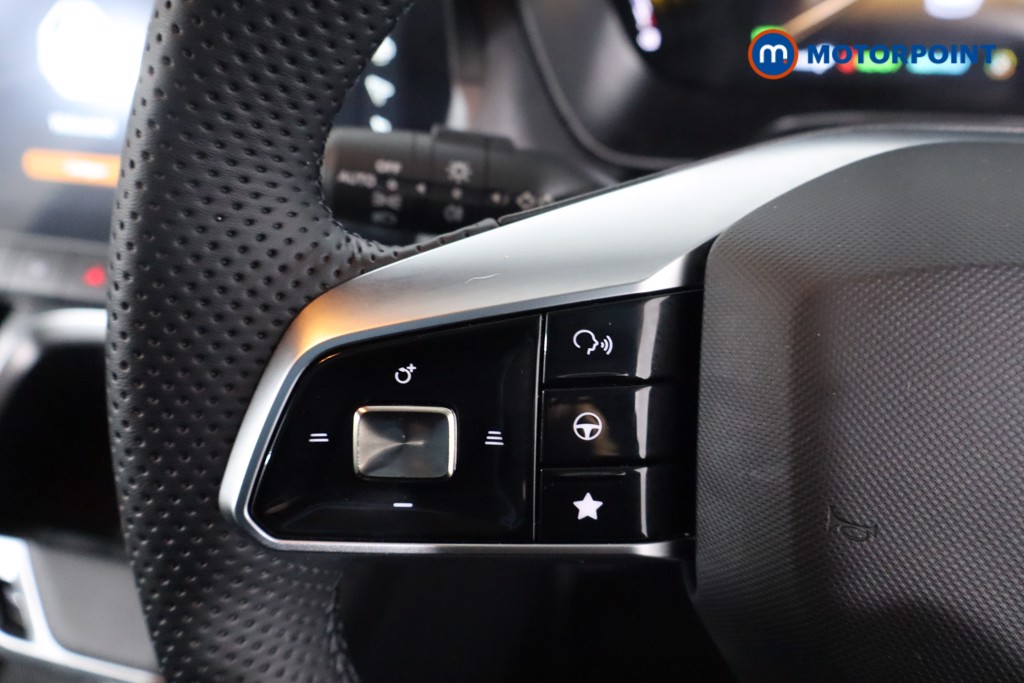 Mg Motor Uk ZS Trophy Automatic Petrol-Electric Hybrid SUV - Stock Number (1617174) - 7th supplementary image