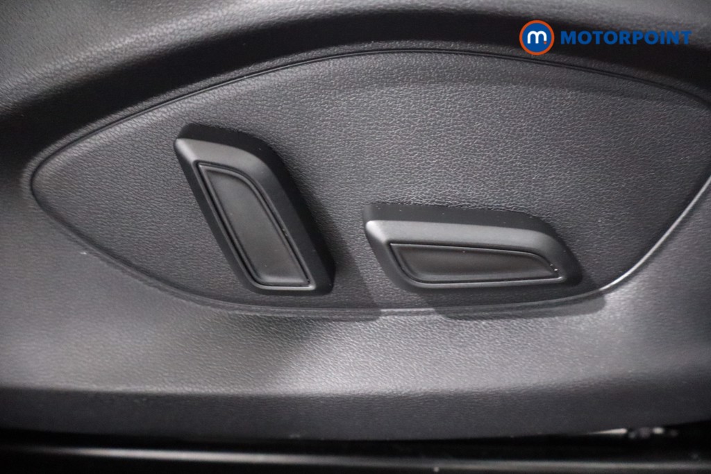 Mg Motor Uk ZS Trophy Automatic Petrol-Electric Hybrid SUV - Stock Number (1617174) - 23rd supplementary image