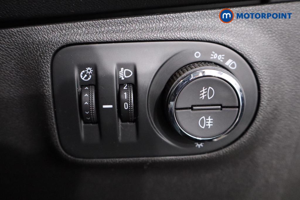 Vauxhall Corsa Design Automatic Petrol Hatchback - Stock Number (1617249) - 11th supplementary image