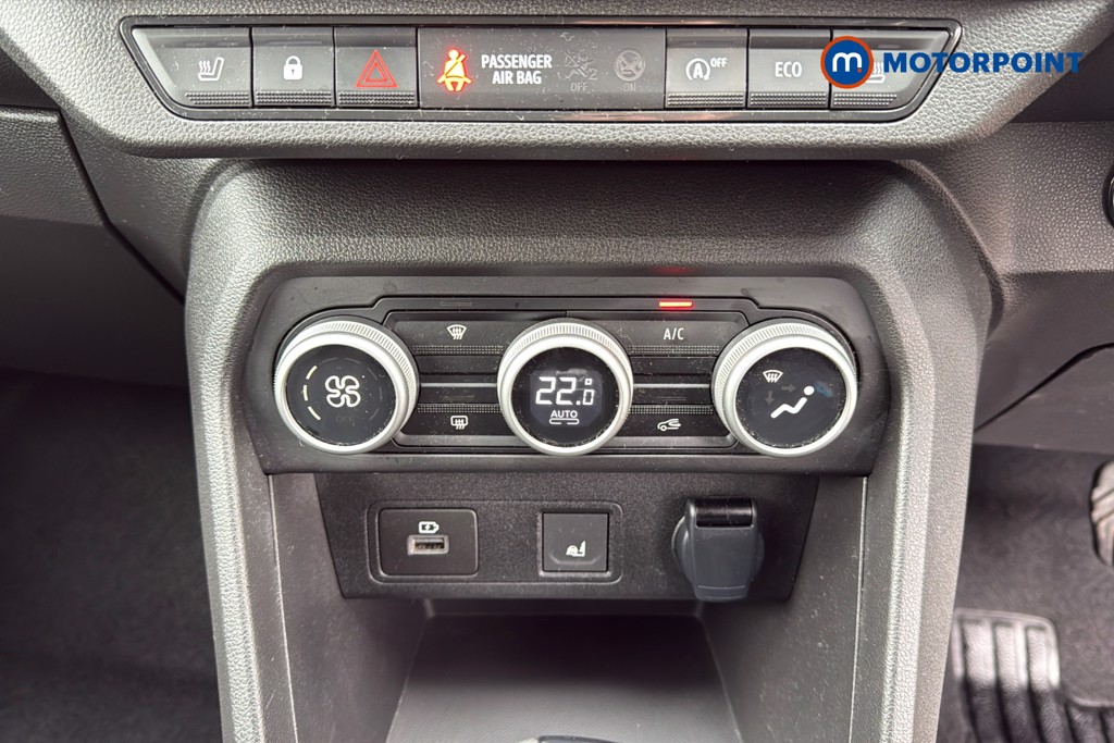 Dacia Sandero Stepway Extreme Automatic Petrol Hatchback - Stock Number (1617379) - 12th supplementary image
