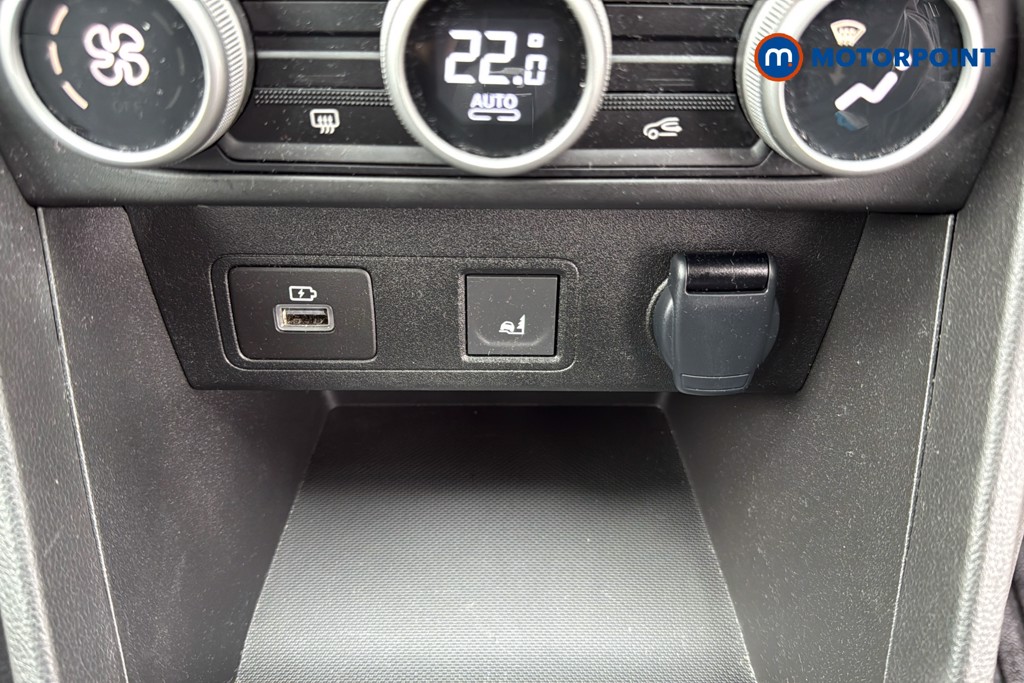 Dacia Sandero Stepway Extreme Automatic Petrol Hatchback - Stock Number (1617379) - 17th supplementary image